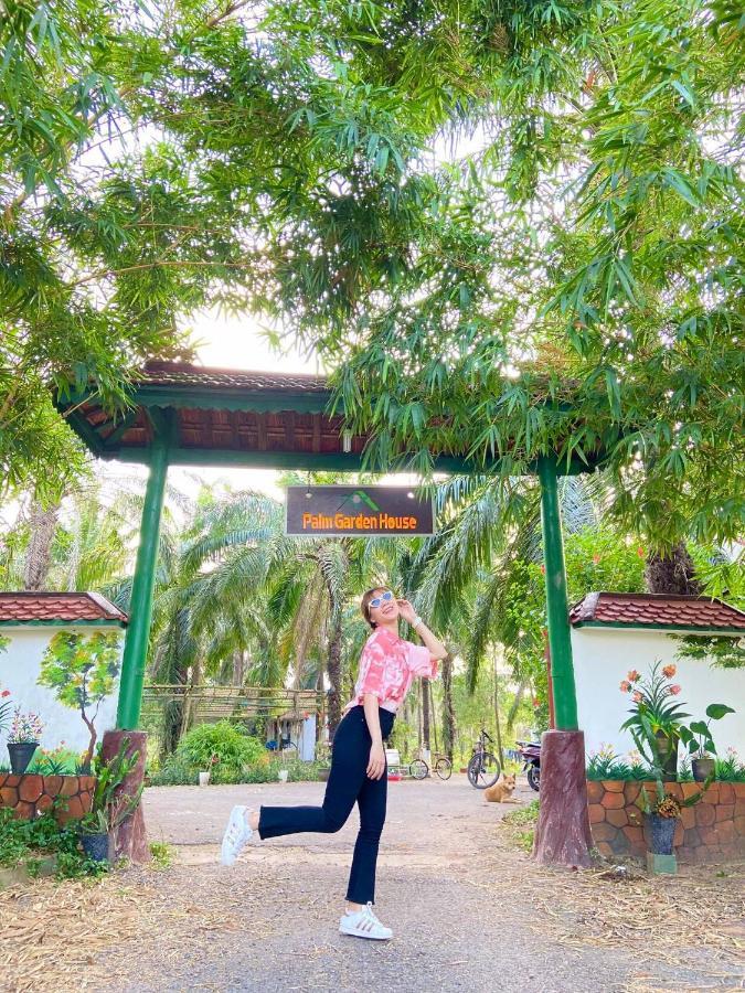 Palm Garden House Hotel Quảng Trị Ngoại thất bức ảnh