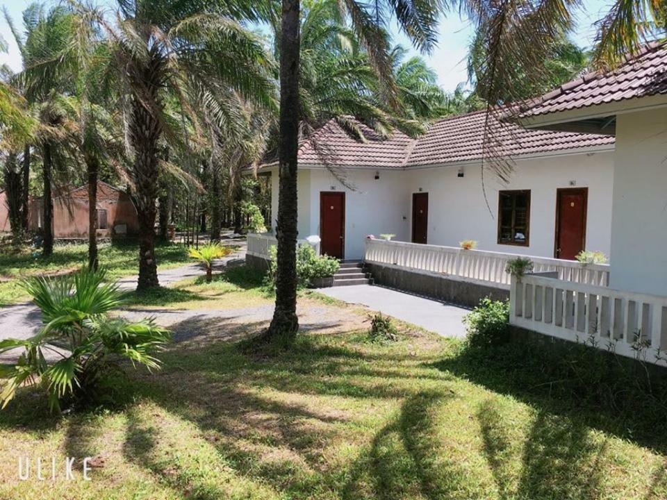 Palm Garden House Hotel Quảng Trị Ngoại thất bức ảnh